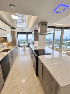 Comprar apartamento en North Tower at The Point 3105