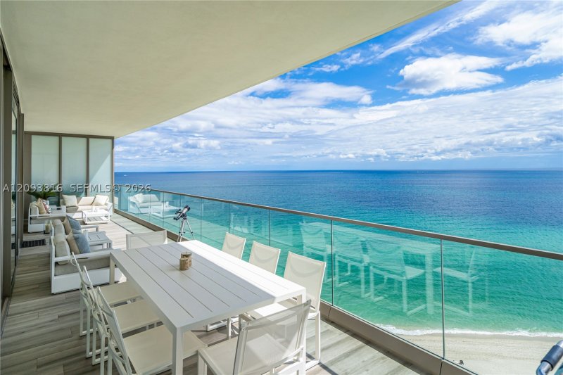 Alquiler de apartamento en Residences by Armani / Casa 1101