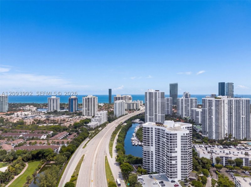 Condo for sale at Mystic Pointe 600 2012