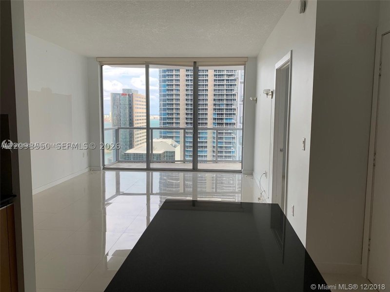 Comprar apartamento en Avenue on Brickell 1050 Tower 2908