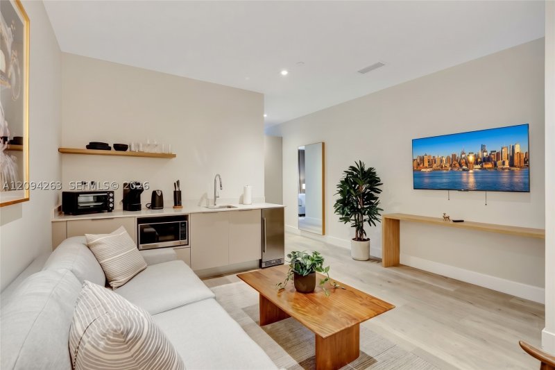 Comprar apartamento no Smart Brickell III 505