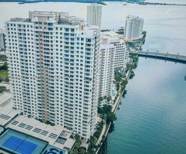 Aluguel de apartamento no Courts Brickell Key 2108