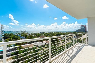 Comprar apartamento no Sapphire Condo 703S