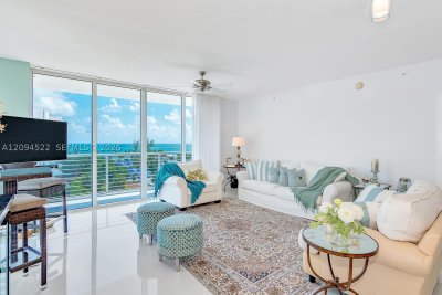 Comprar apartamento no Sapphire Condo 703S