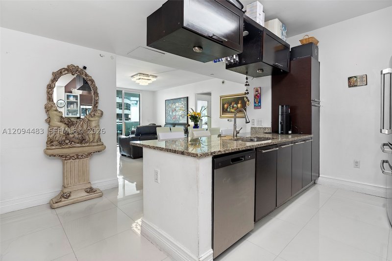 Condo for sale at The Plaza Tower II 605