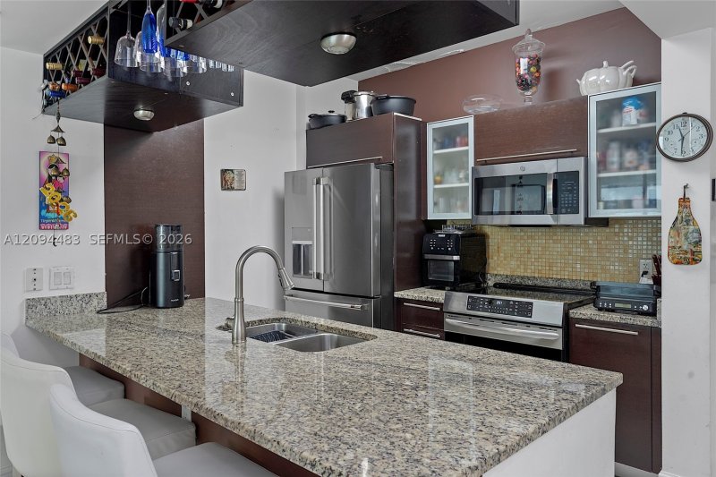 Condo for sale at The Plaza Tower II 605