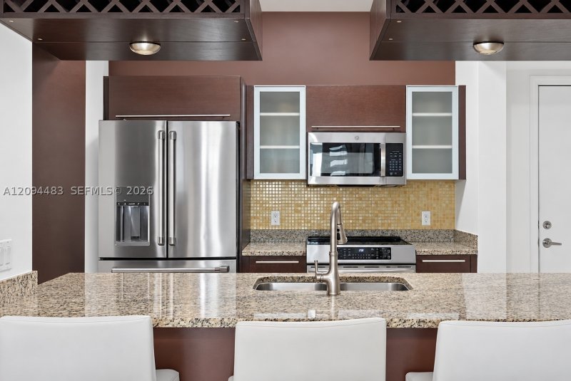 Condo for sale at The Plaza Tower II 605