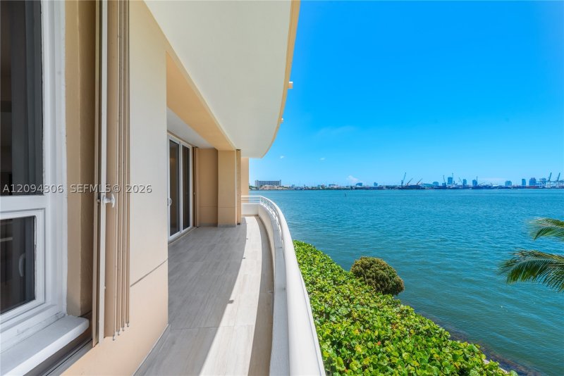 Comprar apartamento no Two Tequesta Point 304