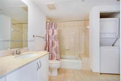 Comprar apartamento en Opera Tower 4609