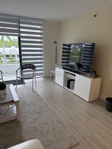 Comprar apartamento no Parc Central East 414