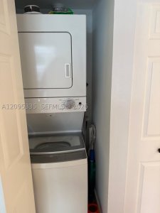 Comprar apartamento no Parc Central East 414