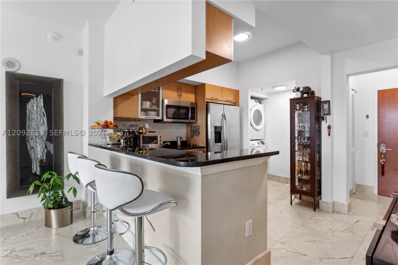 Comprar apartamento en Brickell on the River North 4018