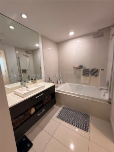 Comprar apartamento no Brickell Heights West 1205