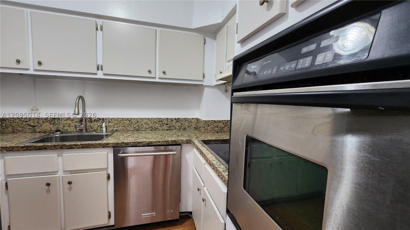 Property photo # 6