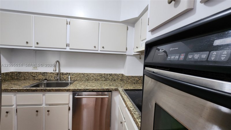 Property photo # 9