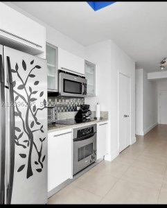 Aluguel de apartamento no Marina Blue 4701
