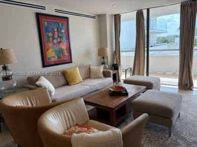 Comprar apartamento no Turnberry Isle 4L