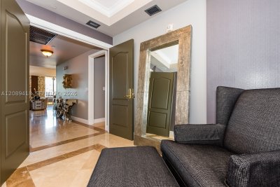 Comprar apartamento en Villas Of Positano 7C