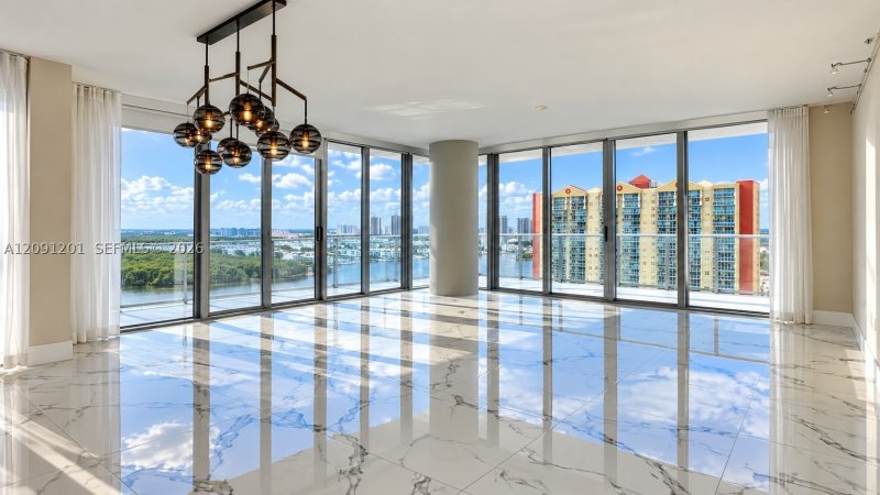 Condo for sale at Parque Towers at St. Tropez 5-1801