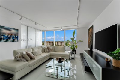 Comprar apartamento en South Pointe Tower 1805