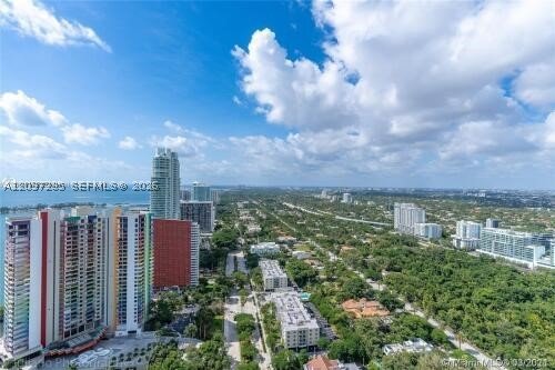 Comprar apartamento no Echo Brickell 4204