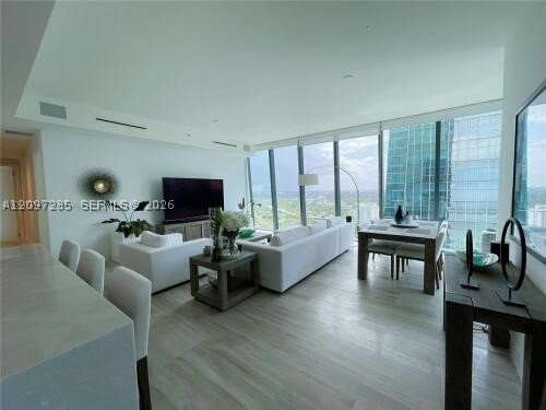 Comprar apartamento no Echo Brickell 4204