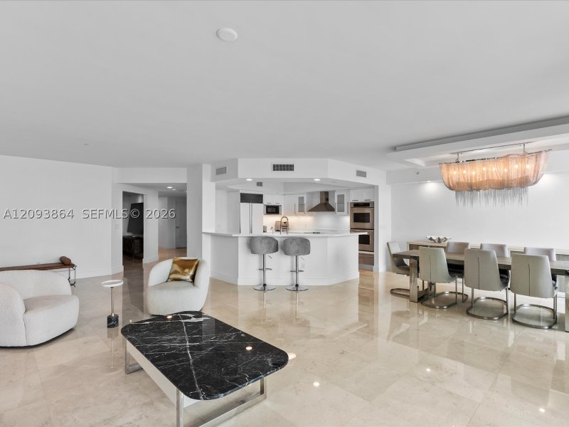Condo for sale at Peninsula II 2706