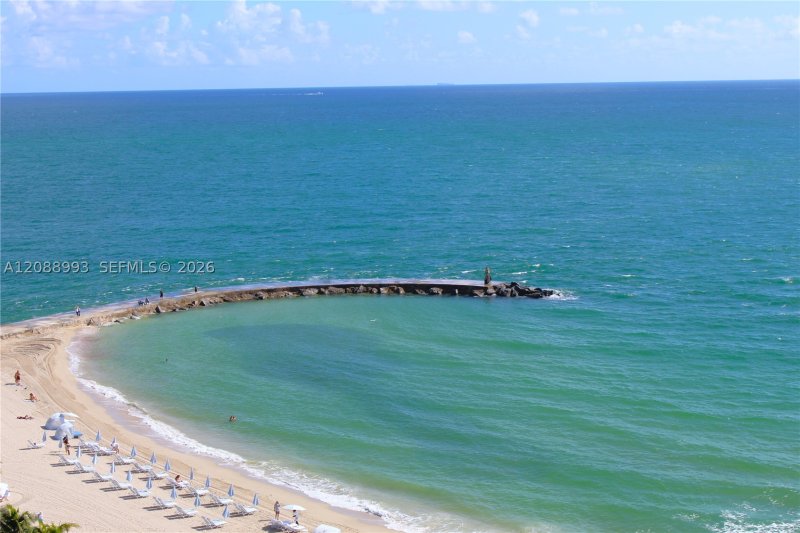 Aluguel de apartamento no Harbour House 1210