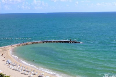 Aluguel de apartamento no Harbour House 1210