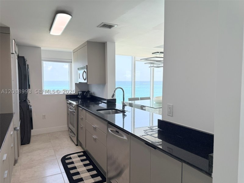 Aluguel de apartamento no Harbour House 1210