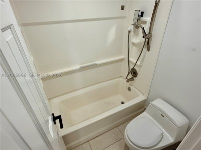 Aluguel de apartamento no Four Ambassadors 1703