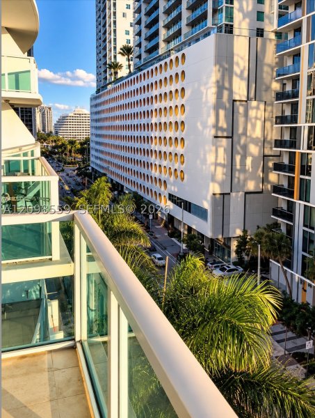 Aluguel de apartamento no Brickell on the River South 514