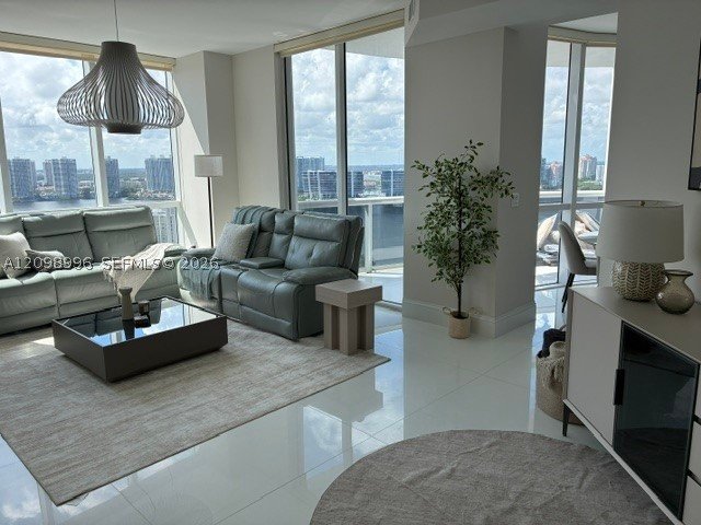Condo for sale at Trump Royale 3501A