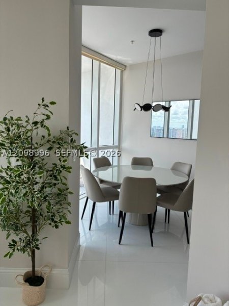 Condo for sale at Trump Royale 3501A