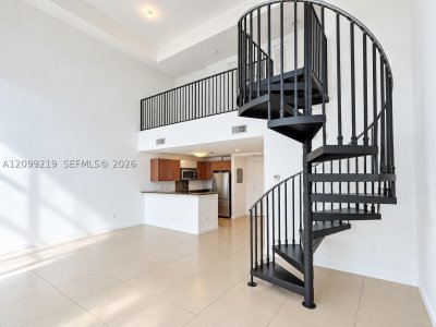 Alquiler de apartamento en Aston Martin Residences L-406
