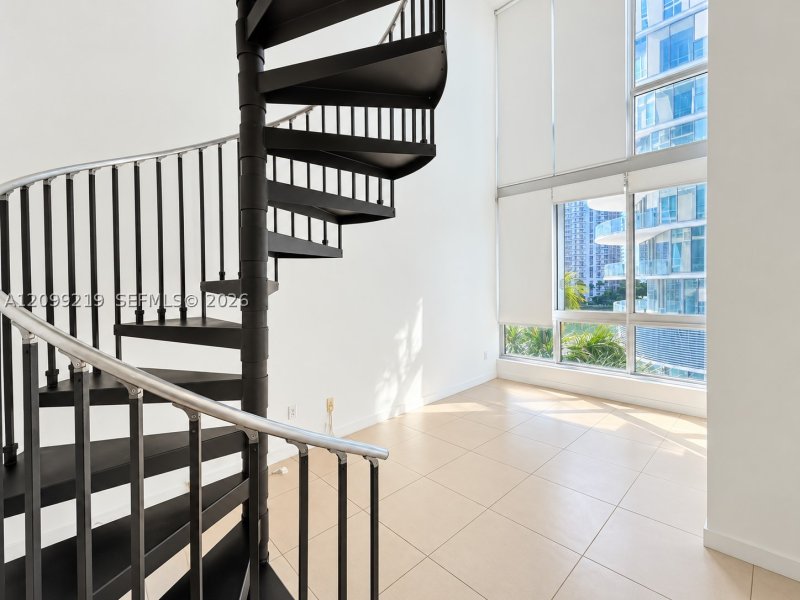 Alquiler de apartamento en Aston Martin Residences L-406