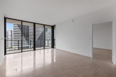 Aluguel de apartamento no Brickell City Centre Rise 904
