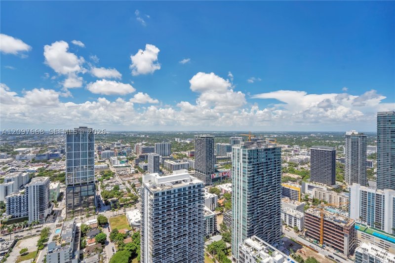 Condo for sale at Aria Reserve Miami 1206