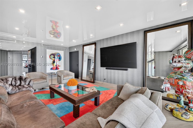 Comprar apartamento en Porto Vita 1205