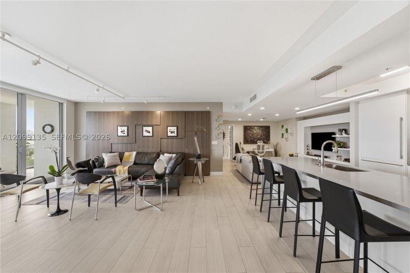 Comprar apartamento en Riva Fort Lauderdale 804