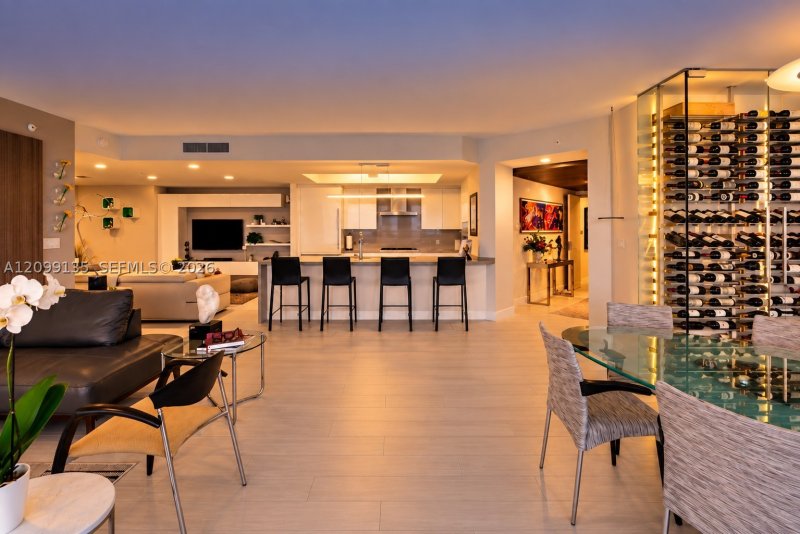 Comprar apartamento en Riva Fort Lauderdale 804