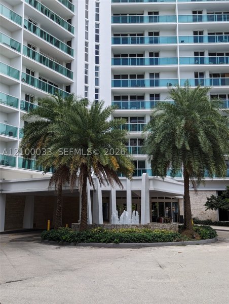 Aluguel de apartamento no Arlen House 730
