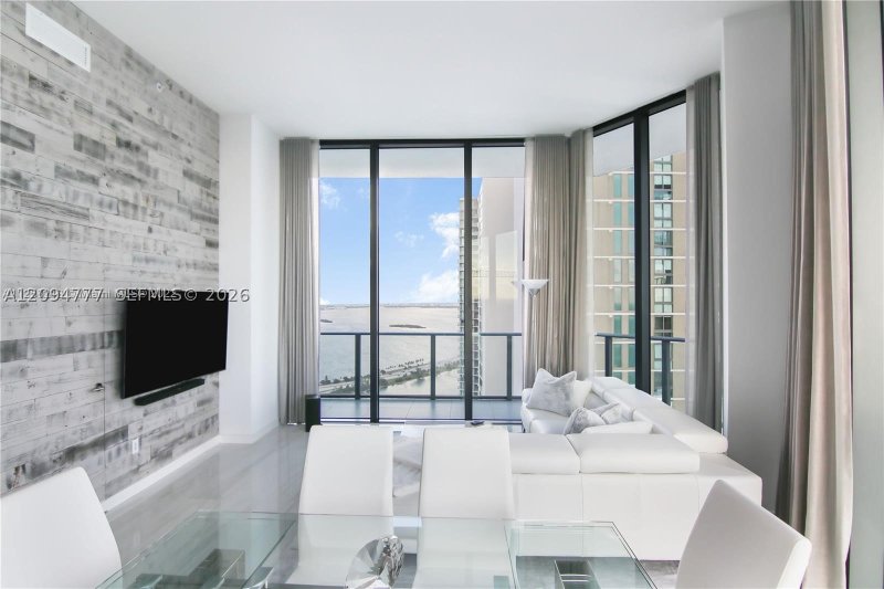Alquiler de apartamento en Paraiso Bayviews 4006