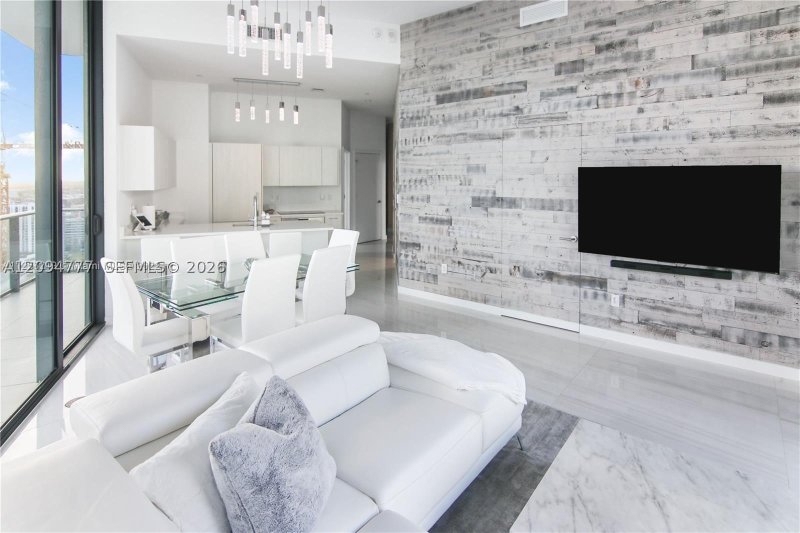 Alquiler de apartamento en Paraiso Bayviews 4006