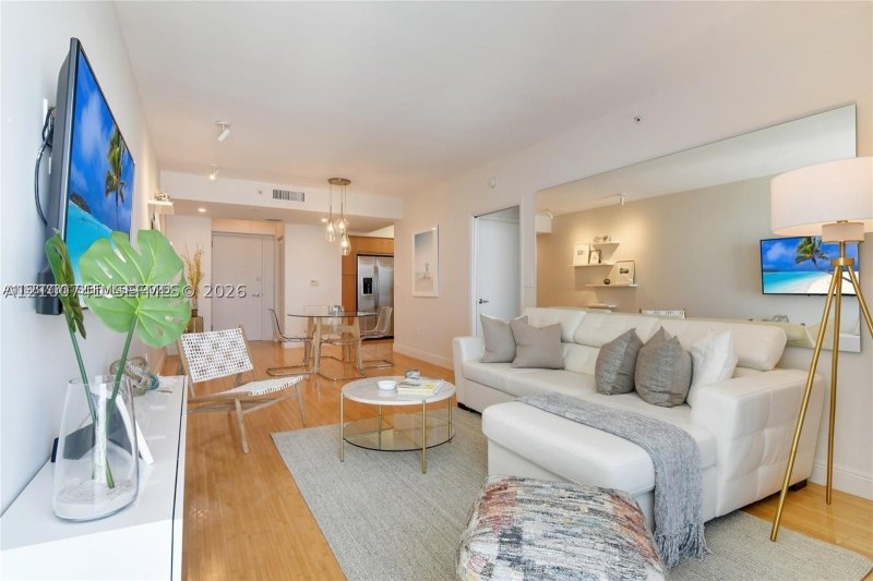 Property photo # 7