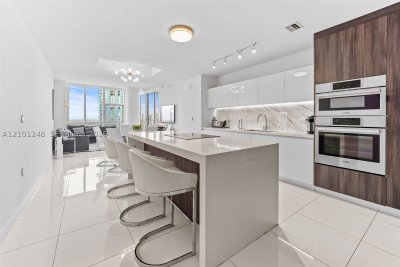 Paramount Miami WorldCenter Apt #2601