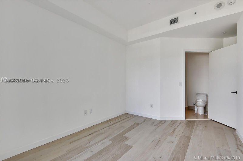 Comprar apartamento no Gran Paraiso 3301