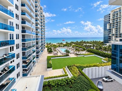 Comprar apartamento no Roney Palace 742
