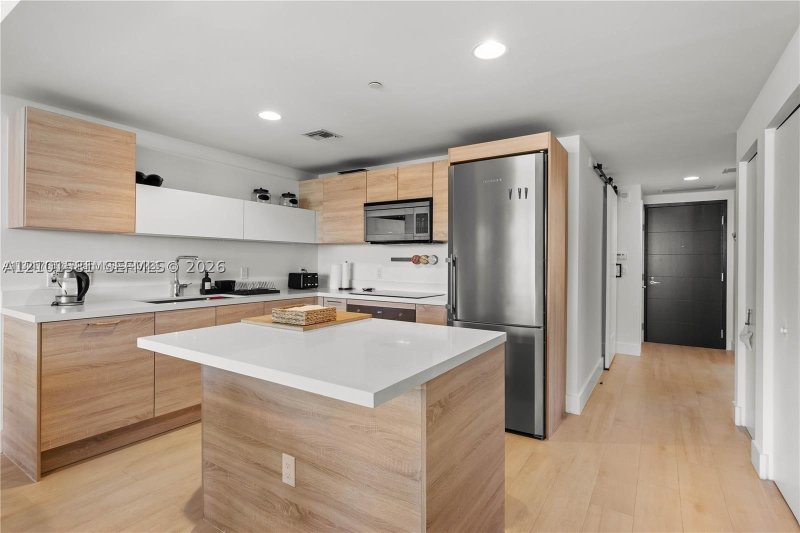 Apartment for rent at The Harbour 2406