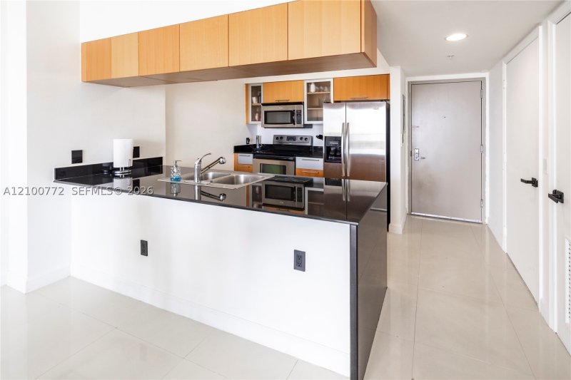 Aluguel de apartamento no Opera Tower 4312